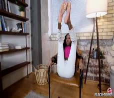 BLACK TGIRLS - Showing It All, Sexy So Desirable To Fuck