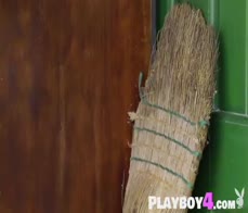 Beautiful small tits Asian MILF model posing in the vineyard and enjoyed it