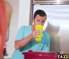 Jessy Jones stuffs his cock on Julia Ann