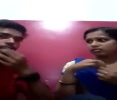 Obsesionado por su escote