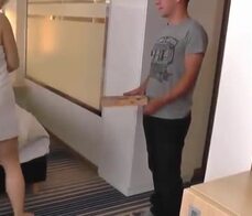 Milf von versautetreffs. de besorgt es dem pizzaboten