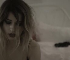 Suicidal teen crashes in at her teachers private home