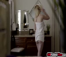 Sexy bubble butt teen stepsister Chloe Cherry got fucked in doggystyle