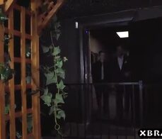 Bodacious butt waitress anal with client off the menu