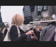 Bitchnr1 - bitches beim shoppen&erwischt!!