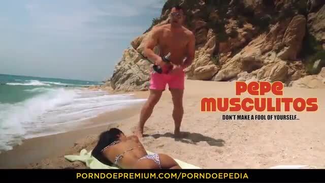 640px x 360px - PORNDOE PEDIA - Beautiful Portuguese babe Noe Milk beach ...