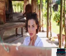 Italian MILF Gena Miller exposes her amazing body with perfect big ass