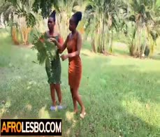 Bored busty amateur African MhizStanley and Sexy exploring lesbian orgasm