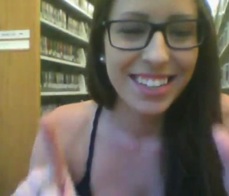  Amateur hipster in the library