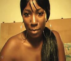 Pussy toying ebony teen pleasures herself