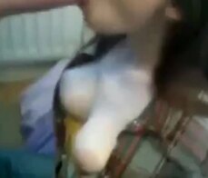 Teen girlfriend making oral sex