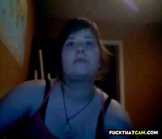 Nice girl front webcam from qc