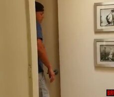 Arab teen stepsister catches stepbro sniffing panties