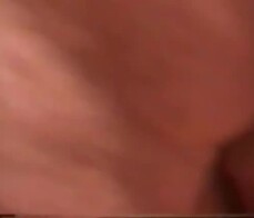 En string blanc elle se fait baiser