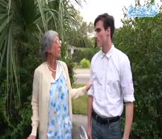 Camsoda-Old granny urinating while fingered