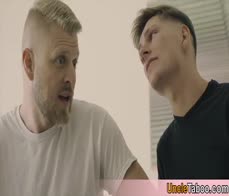 We rented a new flat and its time to celebrate And whats better thatn a quickie bareback sex