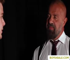 Gay hunk James Blonde ass toyed by Felix Kamp