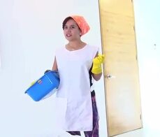 OPERACION LIMPIEZA - Deep hard fucking with sultry redhead Latina cleaning lady Rosa Roca