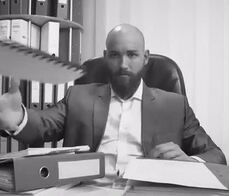 BUMS BUERO - Depressed guy gets lucky at the office with German secretary Izzy Mendosa