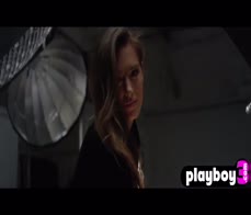 Perfect all natural babe posed naked and exposed sexy body after striptease