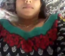 La señora no lleva bragas