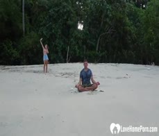Meditation on the beach ended with a blowjob