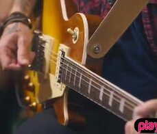 Punk singer chick fucked by the guitarist in a studio