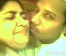 Desi aunty fucked by her husband friend