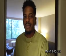 Two blondes on two BBCs in a hotel room