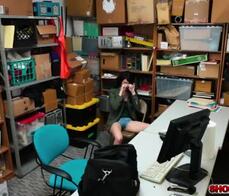 Teen shoplifter Alex Harper deserves a hot sex