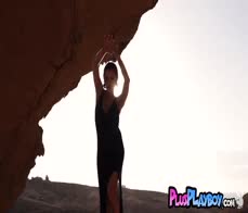 Hairy all natural MILF posed naked and enjoyed hot outdoor posing session